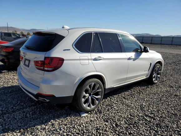 2017 BMW X5 xDrive40e iPerformance with VIN 5UXKT0C39H0V97181, listed as a Copart auction lot 49550155 with 95,135 mi miles and Clean Title. Bid and sale history available at carsss.com. Image 3.
