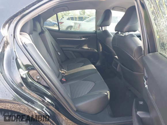 2020 Toyota Camry SE z VIN 4T1G11AK7LU970275, wystawiony jako IAAI lot #42149780 z przebiegiem 67 969 mil mil oraz . Historia ofert i sprzedaży dostępna na DreamBid. Obrazek 8.
