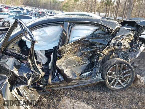 2017 Lexus IS with VIN JTHCM1D2XH5021616, listed as a IAAI auction lot 41830287 with 82,197 mi miles. Bid and sale history available at carsss.com. Image 17.