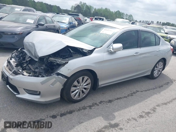 2013 Honda Accord Sdn EX-L with VIN 1HGCR2F82DA216638, listed as a IAAI auction lot 41955781 with 147,974 mi miles. Bid and sale history available at carsss.com. Image 17.
