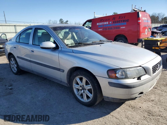 2001 Volvo S60 with VIN YV1RS61R112029119, listed as a Copart auction lot 42613745 with 151,162 mi miles and Salvage Title. Bid and sale history available at carsss.com. Image 4.