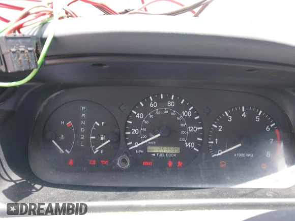 2000 Toyota Camry LE z VIN 4T1BF22K9YU102852, wystawiony jako IAAI lot #42084031 z przebiegiem 253 595 mil mil oraz . Historia ofert i sprzedaży dostępna na DreamBid. Obrazek 7.