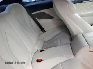 2022 BMW M8 Competition z VIN WBSAE0C05NCJ74694, wystawiony jako Copart lot #65454813 z przebiegiem 14 156 mil mil oraz . Historia ofert i sprzedaży dostępna na DreamBid. Obrazek 10.