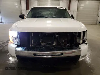 2009 Chevrolet Silverado 1500 LT with VIN 1GCEK290X9Z268285, listed as a Copart auction lot 53468935 with 178,263 mi miles and Salvage Title. Bid and sale history available at DreamBid. Image 5.