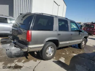 1999 Chevrolet Tahoe Z71 with VIN 1GNEK13RXXR135208, listed as a Copart auction lot 72838684 with 120,330 mi miles and Salvage Title. Bid and sale history available at carsss.com. Image 3.