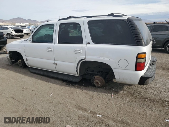 2005 Chevrolet Tahoe LS with VIN 1GNEC13T55R242365, listed as a Copart auction lot 84685624 with 199,968 mi miles and Salvage Title. Bid and sale history available at carsss.com. Image 2.