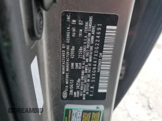 2013 Kia Optima EX z VIN 5XXGN4A7XDG224691, wystawiony jako Copart lot #52872175 z przebiegiem 218 951 mil mil oraz Szkoda całkowita • Salvage title. Historia ofert i sprzedaży dostępna na DreamBid. Obrazek 12.