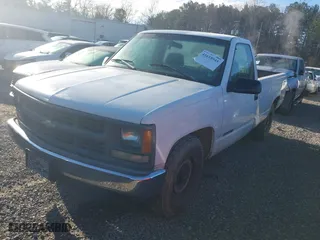 1995 Chevrolet C/K 2500 with VIN 1GCFC24KXSZ235027, listed as a IAAI auction lot 41618945 with NaN miles. Bid and sale history available at carsss.com. Image 17.