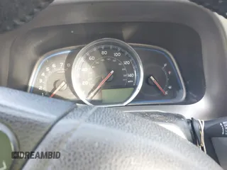 2015 Toyota RAV4 Limited z VIN 2T3YFREV2FW230363, wystawiony jako IAAI lot #41428314 z przebiegiem Nie podano mil oraz . Historia ofert i sprzedaży dostępna na DreamBid. Obrazek 7.