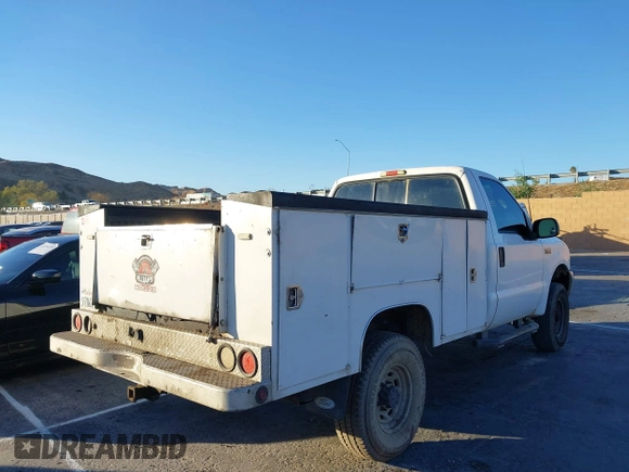 2003 Ford F-350 XL with VIN 1FTSF31L43EB31943, listed as a IAAI auction lot 41335334 with Not Provided miles and . Bid and sale history available at DreamBid. Image 4.