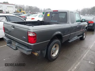 2004 Ford Ranger XL Fleet with VIN 1FTZR45E54TA18233, listed as a IAAI auction lot 41556018 with 1 mi miles. Bid and sale history available at carsss.com. Image 4.