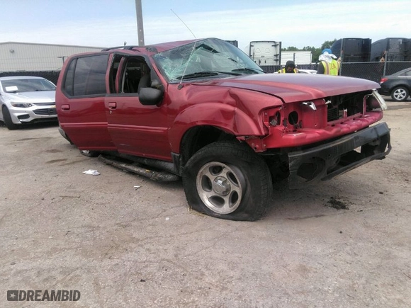 2004 Ford Explorer Sport Trac XLS with VIN 1FMZU67K94UB15891, listed as a IAAI auction lot 36842958 with 1 mi miles. Bid and sale history available at carsss.com. Image 1.