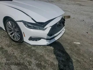 2024 Ford Mustang EcoBoost z VIN 1FAGP8UH8R5135709, wystawiony jako Copart lot #57393045 z przebiegiem 1 267 mil mil oraz Szkoda całkowita • Salvage title. Historia ofert i sprzedaży dostępna na DreamBid. Obrazek 13.
