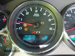 2010 Chevrolet Silverado 1500 LT with VIN 1GCSKSE38AZ162652, listed as a IAAI auction lot 42117886 with 228,980 mi miles and . Bid and sale history available at DreamBid. Image 7.