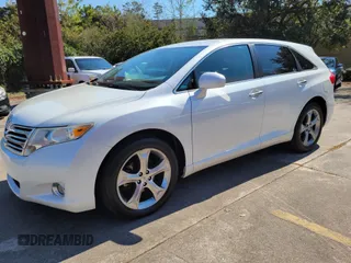 2009 Toyota Venza with VIN 4T3ZK11A59U017688, listed as a IAAI auction lot 41710062 with 205,553 mi miles. Bid and sale history available at carsss.com. Image 1.
