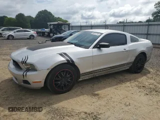 2010 Ford Mustang V6 with VIN 1ZVBP8AN5A5107124, listed as a Copart auction lot 59810755 with 208,338 mi miles and Salvage title. Bid and sale history available at DreamBid. Image 1.