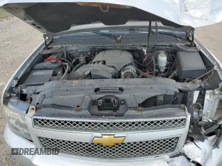 2013 Chevrolet Avalanche LT with VIN 3GNMCFE00DG149926, listed as a Copart auction lot 77456344 with 136,504 mi miles and Salvage Title. Bid and sale history available at DreamBid. Image 12.