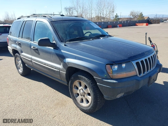 2001 Jeep Grand Cherokee Laredo with VIN 1J4GW48N11C558857, listed as a IAAI auction lot 41527331 with 187,513 mi miles. Bid and sale history available at carsss.com. Image 1.