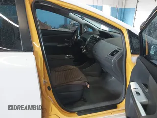 2012 Toyota Prius Two z VIN JTDZN3EU9C3185934, wystawiony jako IAAI lot #42019970 z przebiegiem 124 009 mil mil oraz . Historia ofert i sprzedaży dostępna na DreamBid. Obrazek 5.