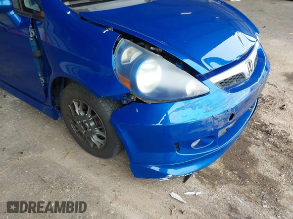 2007 Honda Fit Sport z VIN JHMGD38667S014334, wystawiony jako IAAI lot #42349784 z przebiegiem 176 274 mil mil oraz . Historia ofert i sprzedaży dostępna na DreamBid. Obrazek 12.