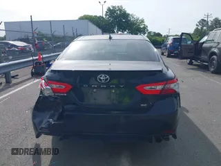 2019 Toyota Camry LE z VIN 4T1B11HK2KU281694, wystawiony jako IAAI lot #42289169 z przebiegiem 111 058 mil mil oraz . Historia ofert i sprzedaży dostępna na DreamBid. Obrazek 16.