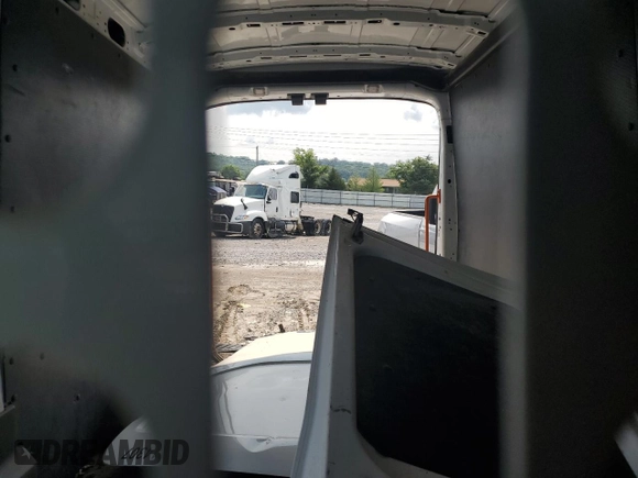 2019 Ford Transit with VIN 1FTYE2CM5KKB67895, listed as a Copart auction lot 60545285 with 91,033 mi miles and Clean title. Bid and sale history available at DreamBid. Image 10.