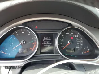 2014 Audi Q7 Premium Plus с VIN WA1LGAFE2ED010914, выставлен на аукционе Copart как лот 59791355 с пробегом 141 819 миль миль и Списание • Salvage title. История ставок и продаж доступна на DreamBid. Изображение 9.