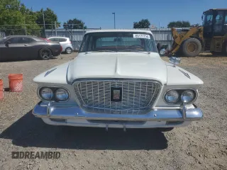 1960 Plymouth Valiant z VIN 1302156208, wystawiony jako Copart lot #65171755 z przebiegiem 84 776 mil mil oraz Czysty tytuł • Clean title. Historia ofert i sprzedaży dostępna na DreamBid. Obrazek 5.