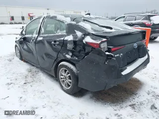 2019 Toyota Prius L Eco with VIN JTDKARFU9K3072837, listed as a IAAI auction lot 41303858 with 0 mi miles. Bid and sale history available at carsss.com. Image 3.