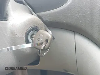 2005 Toyota Sienna XLE с VIN 5TDZA22C55S356911, выставлен на аукционе IAAI как лот 42246471 с пробегом 314 805 миль миль и . История ставок и продаж доступна на DreamBid. Изображение 11.