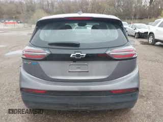 2023 Chevrolet Bolt EV 1LT z VIN 1G1FW6S09P4136907, wystawiony jako IAAI lot #42081367 z przebiegiem 41 736 mil mil oraz . Historia ofert i sprzedaży dostępna na DreamBid. Obrazek 16.