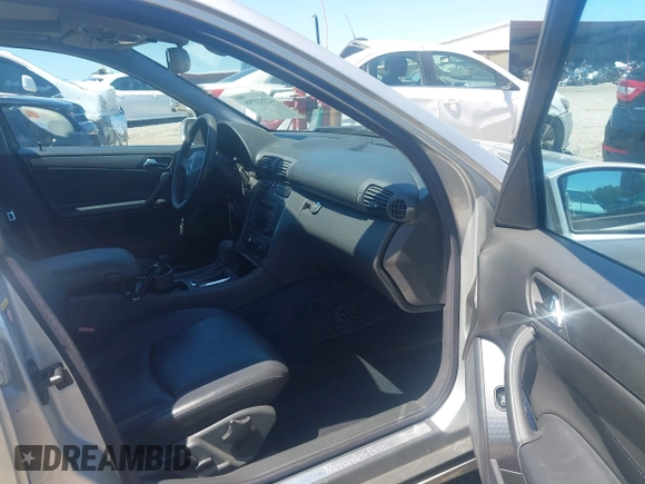 2004 Mercedes-Benz C 230 Kompressor with VIN WDBRF40J84F511575, listed as a IAAI auction lot 42133799 with 120,633 mi miles and . Bid and sale history available at DreamBid. Image 5.