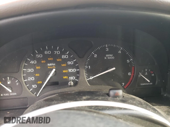 2001 Saturn SL z VIN 1G8ZH52851Z286886, wystawiony jako Copart lot #84883824 z przebiegiem Nie podano mil oraz Szkoda całkowita • Salvage title. Historia ofert i sprzedaży dostępna na DreamBid. Obrazek 9.