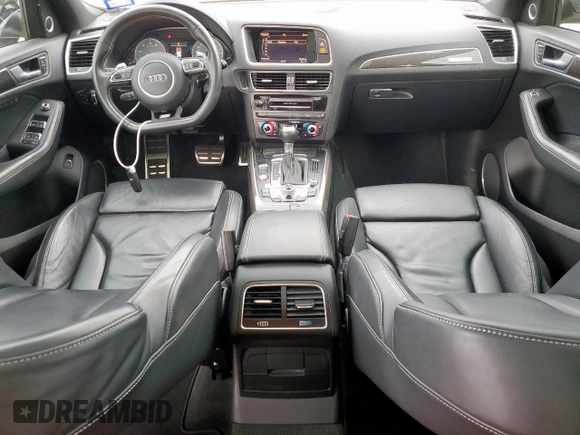 2014 Audi SQ5 Premium Plus z VIN WA1CGAFP8EA088536, wystawiony jako Copart lot #58494075 z przebiegiem 56 857 mil mil oraz Szkoda całkowita • Salvage title. Historia ofert i sprzedaży dostępna na DreamBid. Obrazek 8.