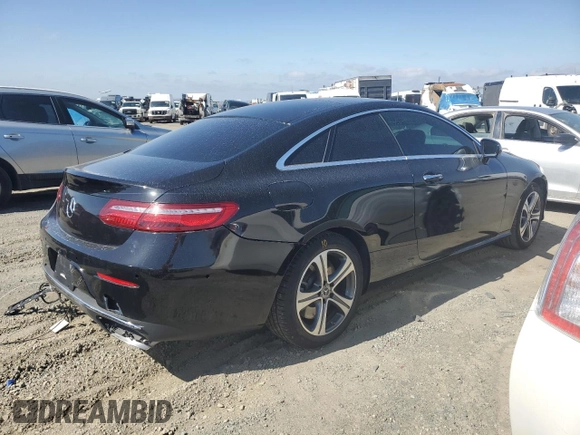 2018 Mercedes-Benz E 400 z VIN WDD1J6FB2JF022938, wystawiony jako Copart lot #54758505 z przebiegiem 55 392 mil mil oraz Szkoda całkowita • Salvage title. Historia ofert i sprzedaży dostępna na DreamBid. Obrazek 3.