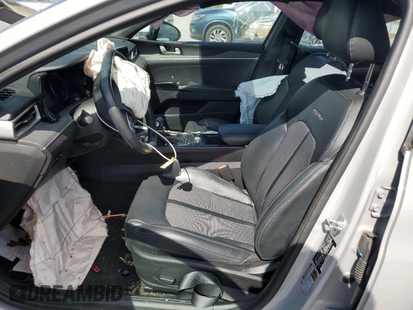 2022 Kia K5 GT-Line z VIN 5XXG64J22NG118741, wystawiony jako Copart lot #57244305 z przebiegiem Nie podano mil oraz Szkoda całkowita • Salvage title. Historia ofert i sprzedaży dostępna na DreamBid. Obrazek 7.
