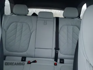 2024 BMW X5 sDrive40i z VIN 5UX13EU09R9S65574, wystawiony jako Copart lot #50068745 z przebiegiem 27 083 mil mil oraz Szkoda całkowita • Salvage title. Historia ofert i sprzedaży dostępna na DreamBid. Obrazek 10.