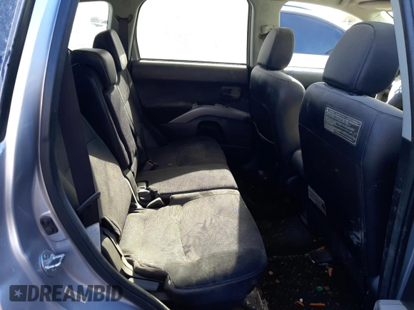 2008 Mitsubishi Outlander SE with VIN JA4LT31W68Z016164, listed as a Copart auction lot 79294084 with 148,527 mi miles and Non repairable. Bid and sale history available at DreamBid. Image 10.