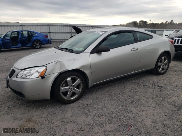 2007 Pontiac G6 GT with VIN 1G2ZH17N074177582, listed as a Copart auction lot 83620714 with NaN miles and Salvage Title. Bid and sale history available at carsss.com. Image 1.