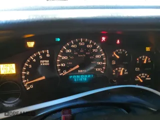 2002 GMC Sierra 1500 SLE with VIN 2GTEC19V121144102, listed as a Copart auction lot 44547355 with 311,878 mi miles and Clean Title. Bid and sale history available at carsss.com. Image 9.