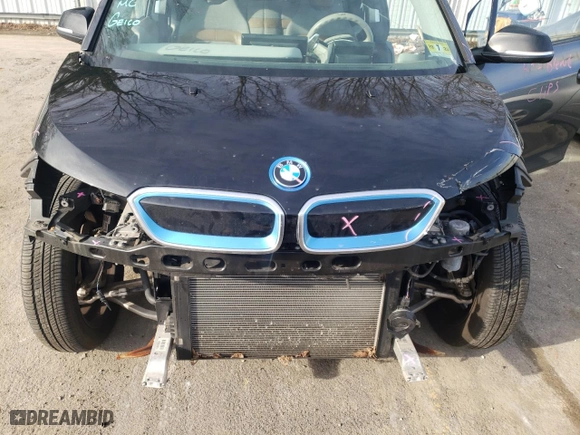2016 BMW i3 with VIN WBY1Z4C57GV506669, listed as a Copart auction lot 40957883 with 65,718 mi miles. Bid and sale history available at carsss.com. Image 12.