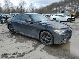 2020 Alfa Romeo Giulia with VIN ZARFANAN2L7633258, listed as a Copart auction lot 42742955 with 0 mi miles and Salvage Title. Bid and sale history available at carsss.com. Image 4.