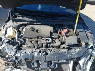 2019 Nissan Altima SL with VIN 1N4BL4EW3KC191988, listed as a IAAI auction lot 40833199 with 73,234 mi miles and . Bid and sale history available at carsss.com. Image 10.