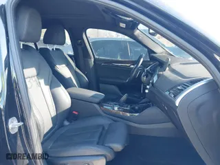 2019 BMW X4 xDrive30i with VIN 5UXUJ3C58KLG55467, listed as a IAAI auction lot 41263346 with 72,682 mi miles. Bid and sale history available at carsss.com. Image 5.