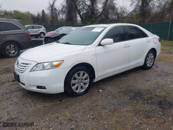 2008 Toyota Camry LE with VIN 4T1BK46KX8U576522, listed as a IAAI auction lot 42025662 with 213,042 mi miles. Bid and sale history available at carsss.com. Image 2.