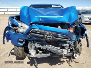 2016 Toyota Tacoma SR5 with VIN 5TFAX5GN8GX067946, listed as a Copart auction lot 56312825 with 135,922 mi miles and Clean Title. Bid and sale history available at DreamBid. Image 5.