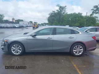 2024 Chevrolet Malibu LT with VIN 1G1ZD5ST5RF185519, listed as a IAAI auction lot 42170690 with 31,194 mi miles and . Bid and sale history available at carsss.com. Image 14.