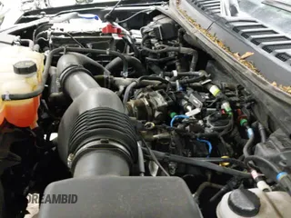 2019 Ford F-150 XL с VIN 1FTEW1EP8KFA56946, выставлен на аукционе IAAI как лот 42889206 с пробегом 57 893 миль миль и . История ставок и продаж доступна на DreamBid. Изображение 19.