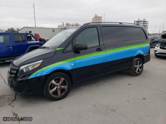 2016 Mercedes-Benz Metris Cargo Van with VIN WD3PG2EAXG3171266, listed as a Copart auction lot 43595185 with 101,889 mi miles and Salvage Title. Bid and sale history available at carsss.com. Image 1.