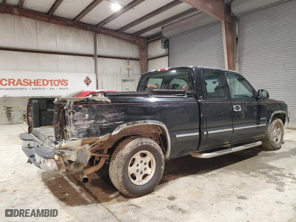 2002 Chevrolet Silverado 1500 LS with VIN 2GCEC19V421123521, listed as a Copart auction lot 45710545 with 203,683 mi miles and Salvage Title. Bid and sale history available at carsss.com. Image 3.